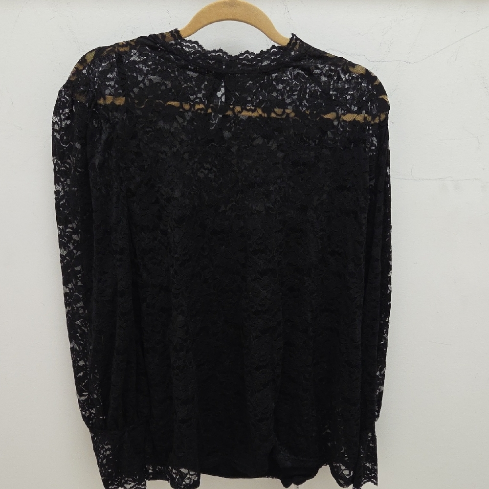 $5/$25- NWT-Black Lace Women's Blouse